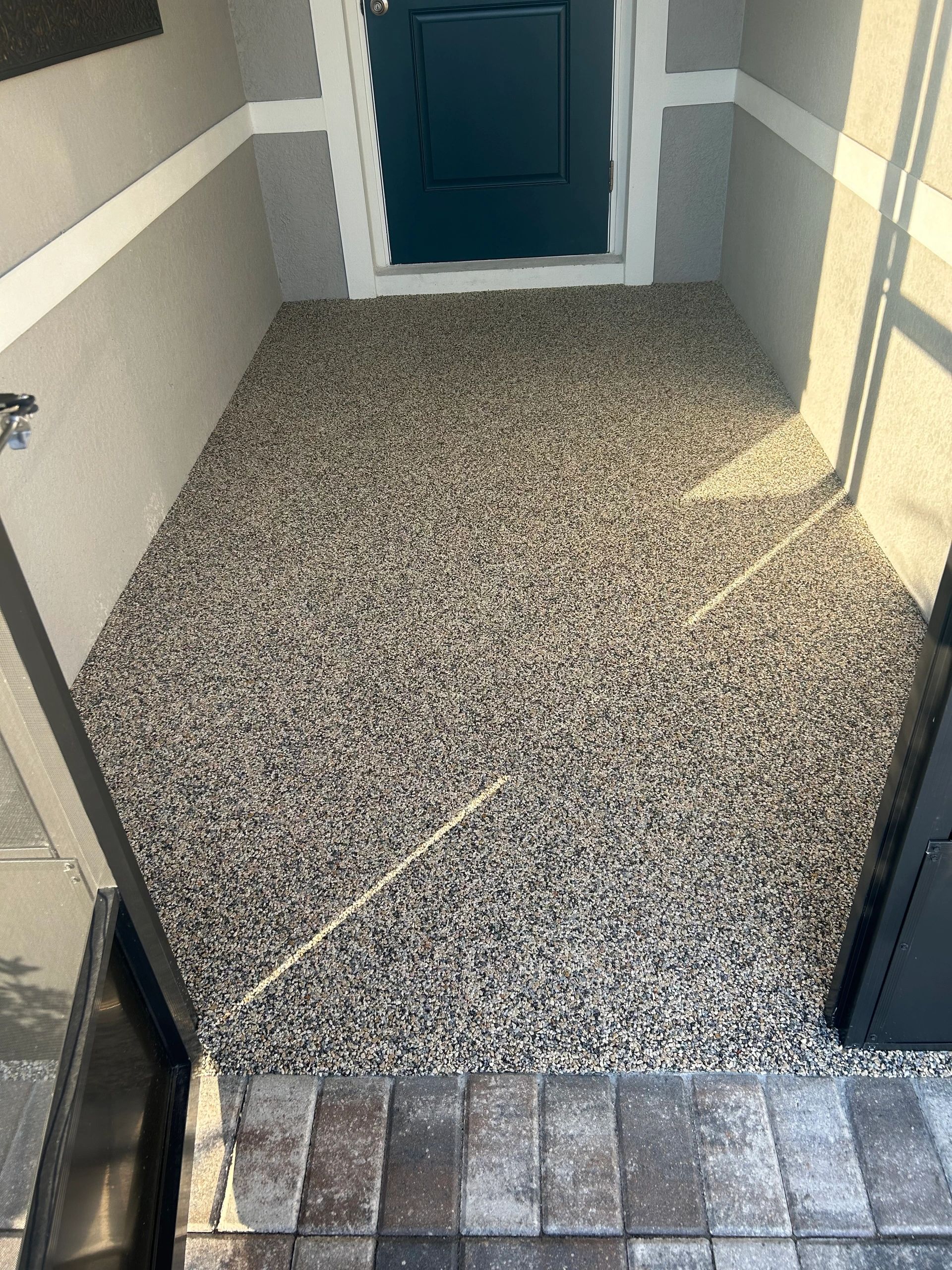 Resin rock entryway